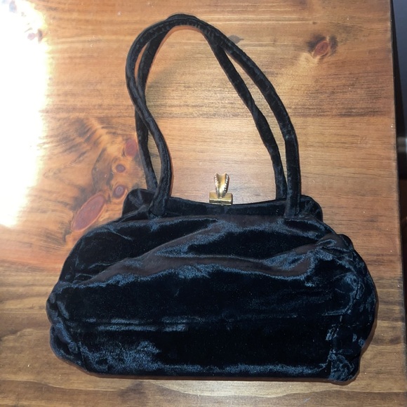 Vintage Black Velvet Handbag with Brass Closure by Princess Excellent Cond - Picture 2 of 7